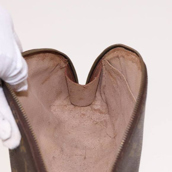 LOUIS VUITTON Monogram Trousse Demi Ronde Cosmetic Pouch M47520 LV Auth 77992 - Picture 8 of 11